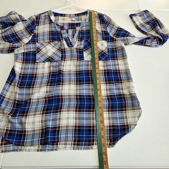 Skies Are Blue Plaid Silky Blouse Woman's Size Medium - Picture 5 of 7